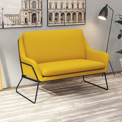 Fauteuil lounge design – Tissu velours coloré & piètement métal noir